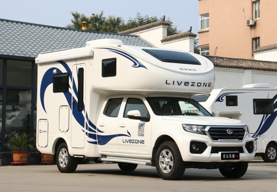 選這輛房車，只為更多山花爛漫