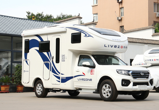 這款四驅(qū)房車動力挺好，還有兩款布局