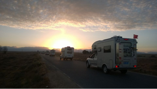 阿拉善英雄會(huì)即將開始 阿拉善英雄會(huì)即將開始