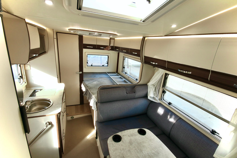 舒適旅行生活，這款房車必不可少