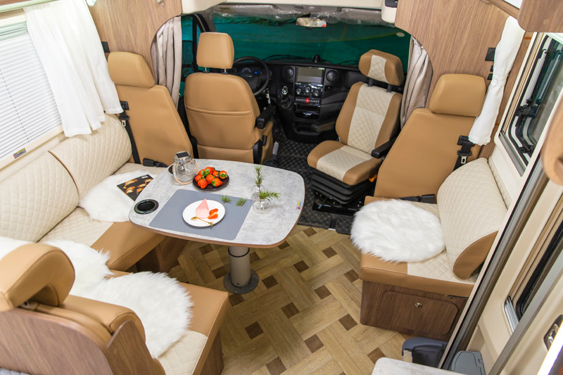 依維柯房車和皮卡房車到底怎么選？