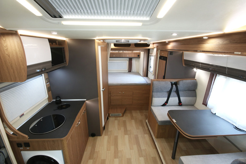 依維柯房車和皮卡房車到底怎么選？