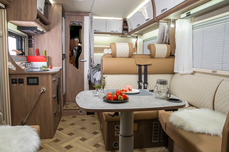 2021年選房車，自動檔、大空間、國六