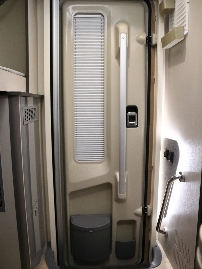 長(zhǎng)城炮房車實(shí)車測(cè)評(píng) 長(zhǎng)城炮房車實(shí)車測(cè)評(píng)