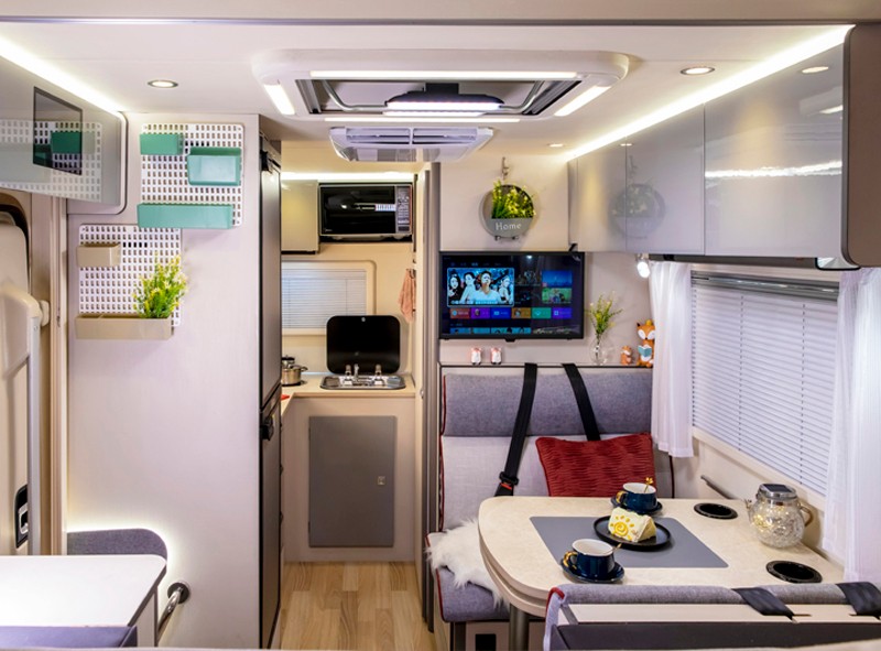 自動檔四驅房車這款很可以 自動檔四驅房車這款很可以