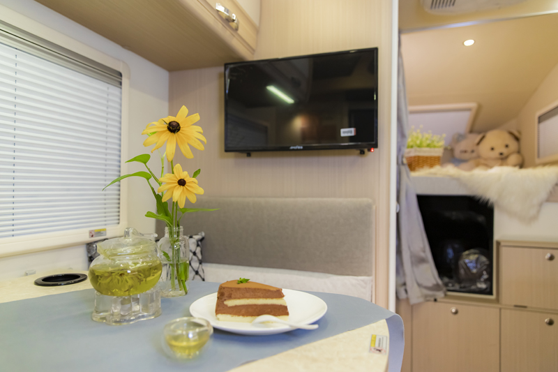 不懼荒野,不怕泥濘,四驅房車更給力 不懼荒野,不怕泥濘,四驅房車更給力