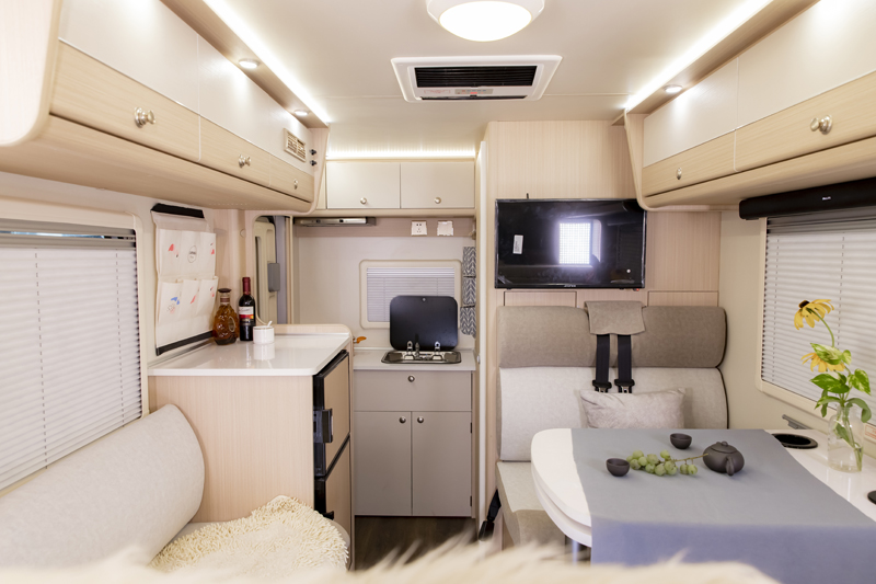 北京展會開展，房車種類還挺多