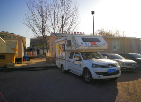 你沒看錯，歡迎來到2012年的房車世界！