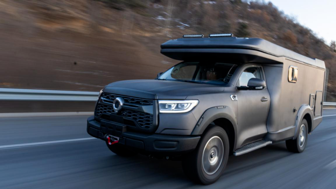 氣場(chǎng)全開!駱駝房車最強(qiáng)全明星陣容,齊了! 氣場(chǎng)全開!駱駝房車最強(qiáng)全明星陣容,齊了!