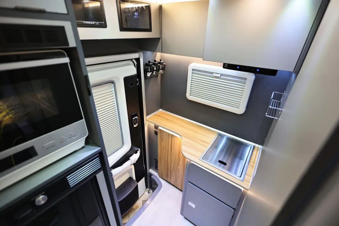 什么時(shí)候你最想擁有一臺(tái)房車? 什么時(shí)候你最想擁有一臺(tái)房車?