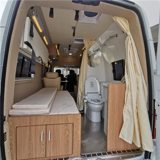 想買輛房車環(huán)游中國(guó)，該選B型還是C型？