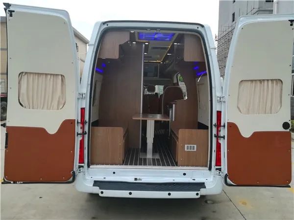 想買輛房車環(huán)游中國(guó)，該選B型還是C型？