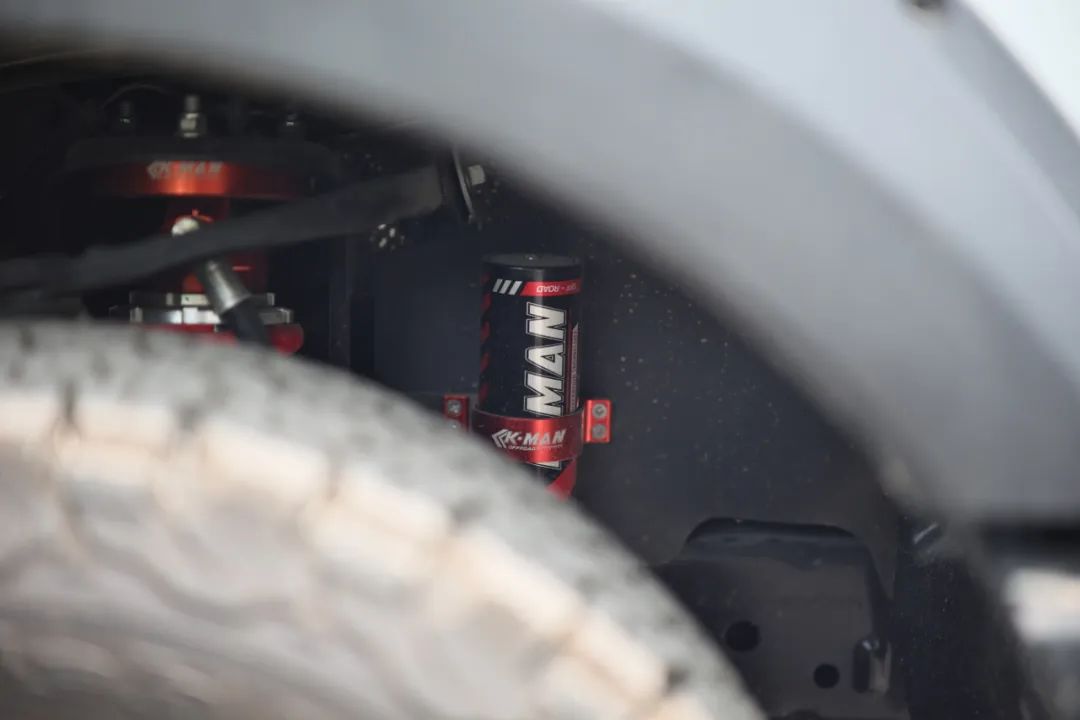 TOD智能四驅 全車越野套件,這是不是你理想的C型越野房車? TOD智能四驅 全車越野套件,這是不是你理想的C型越野房車?