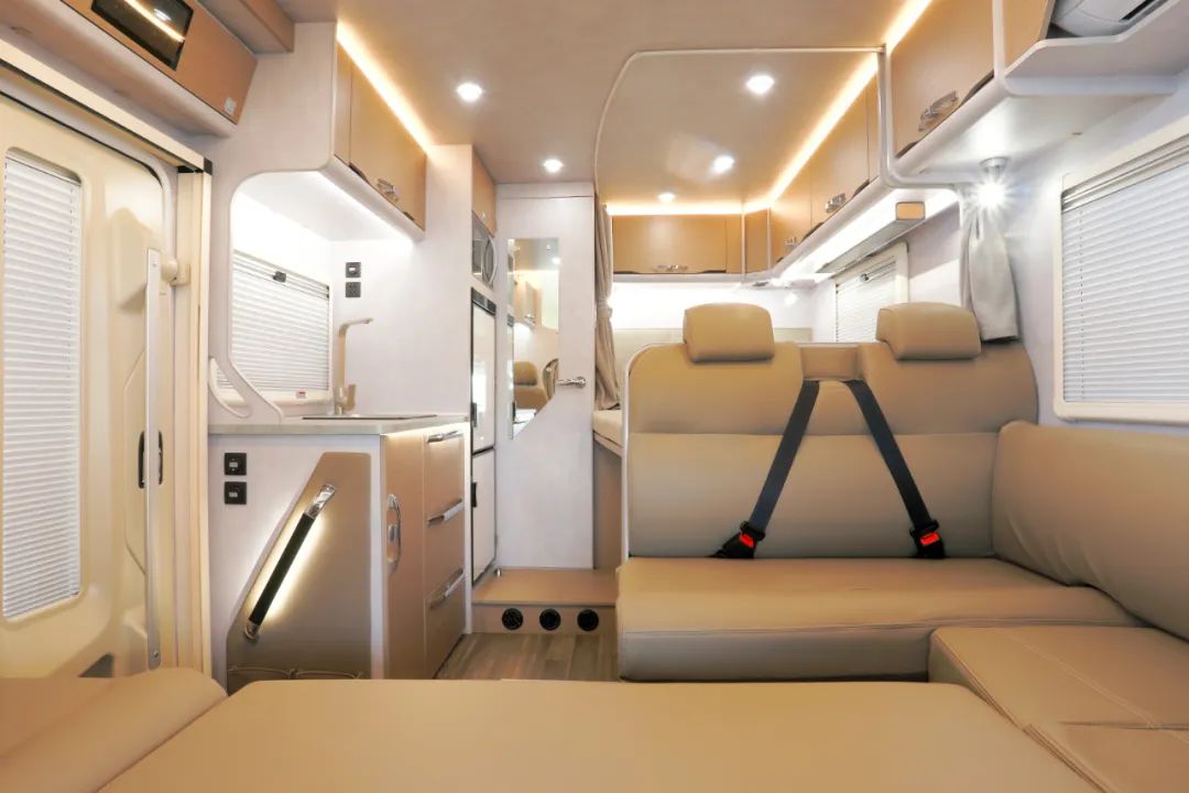 向“偽性價(jià)比”房車出擊,第五代塞拉維來(lái)襲! 向“偽性價(jià)比”房車出擊,第五代塞拉維來(lái)襲!